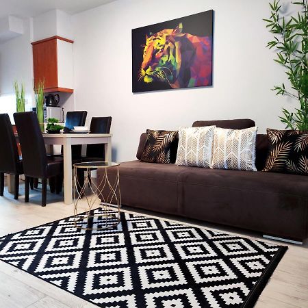 Dolce Vita Zafir Apartman Budapest Ngoại thất bức ảnh