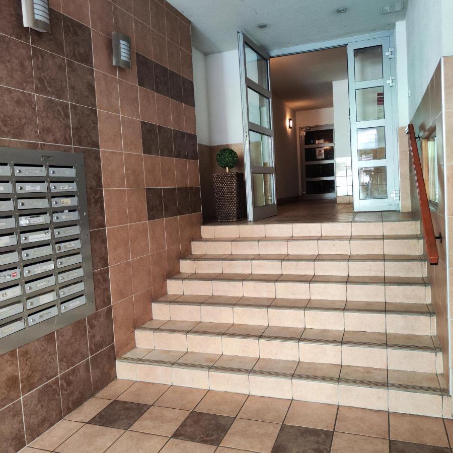 Dolce Vita Zafir Apartman Budapest Ngoại thất bức ảnh