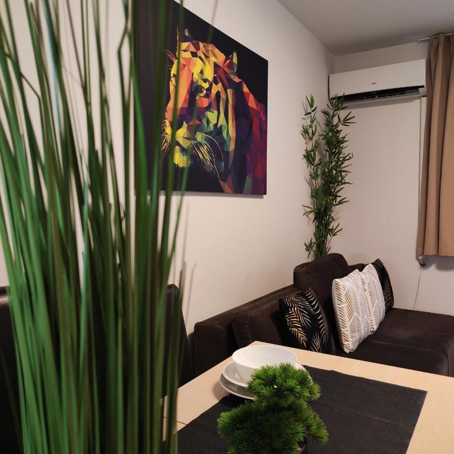 Dolce Vita Zafir Apartman Budapest Ngoại thất bức ảnh