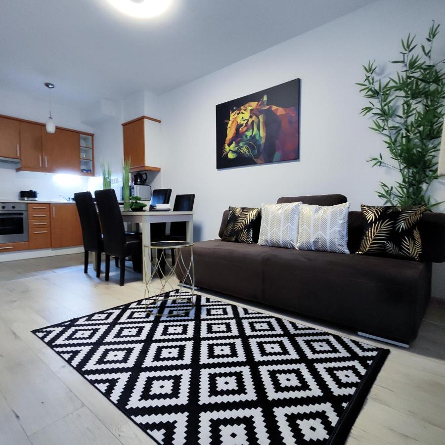 Dolce Vita Zafir Apartman Budapest Ngoại thất bức ảnh